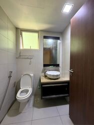 1 Canberra (D27), Condominium #615230481